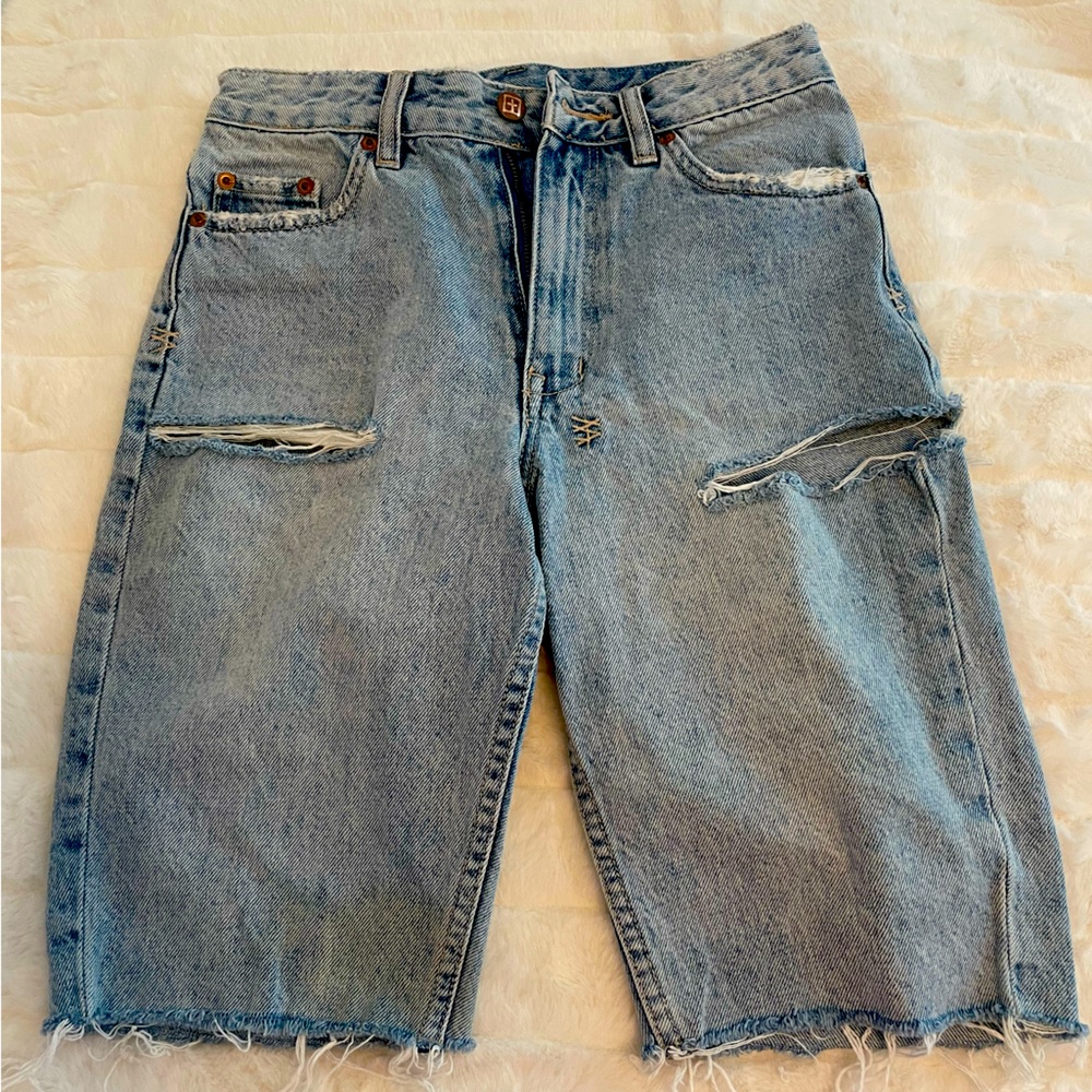 Beautiful bermudas jeans, like new, perfect condition💓